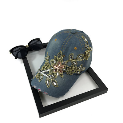 Palarie de dama moderna din denim cu pietre in mai multe culori