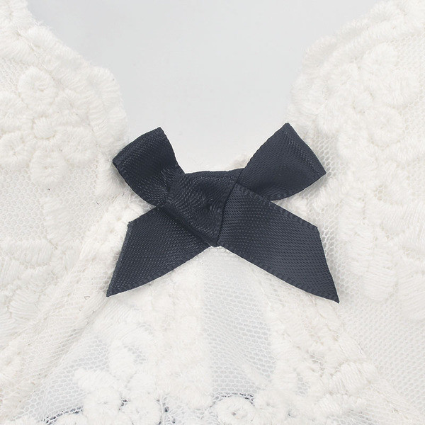 Γυναικέιο σουτιέν από δαντέλα με διάφορα χρώματα