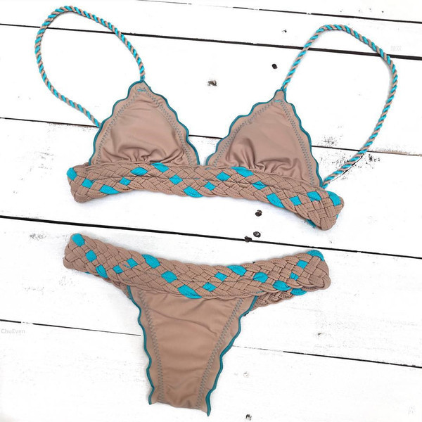 Bézs színű, kétrészes női fürdőruha