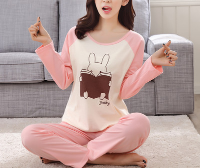 Γυναικεία πιτζάμα με εκτυπώσεις σε διάφορα μοντέλα