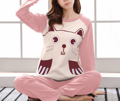 Γυναικεία πιτζάμα με εκτυπώσεις σε διάφορα μοντέλα