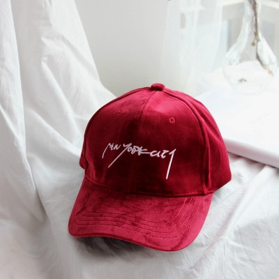 Γυναικείο αθλητικό καπέλα με γείσο, πολλά μοντέλα σε διαφορετικά χρώματα