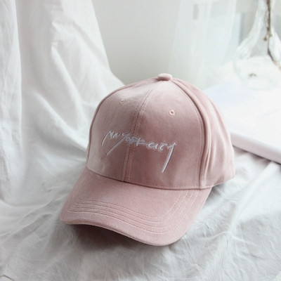 Γυναικείο αθλητικό καπέλα με γείσο, πολλά μοντέλα σε διαφορετικά χρώματα