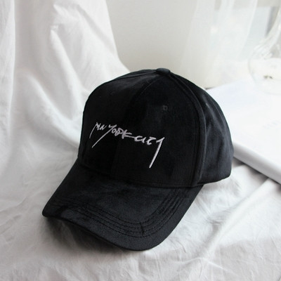 Γυναικείο αθλητικό καπέλα με γείσο, πολλά μοντέλα σε διαφορετικά χρώματα