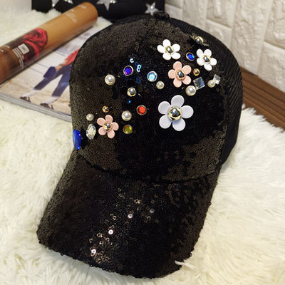 Palarie de dama moderna respirabila cu vizor cu paiete decorative, mai multe modele