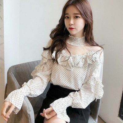 Stílusos, elegáns női blúz pöttyökkel fehér és fekete színben