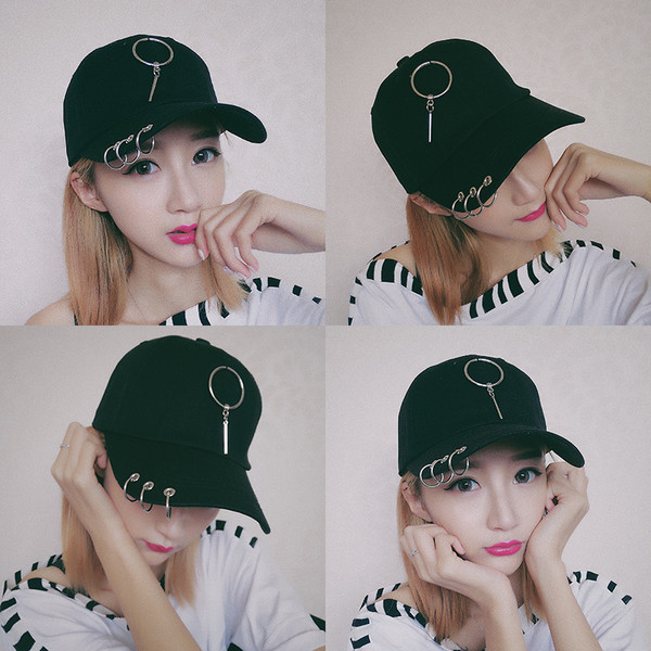 Palarie sport dama cu vizor cu diverse decoratiuni metalice in multe culori, mai multe modele