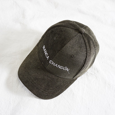 Γυναικείο αθλητικό καπέλα με γείσο σε διάφορα χρώματα