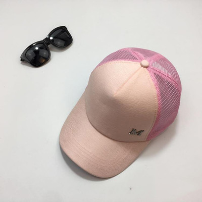 Γυναικείο καπέλο με γείσο με ή χωρίς κορδέλα σε διάφορα χρώματα, δύο μοντέλα