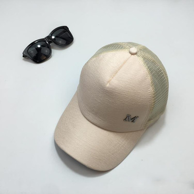 Γυναικείο καπέλο με γείσο με ή χωρίς κορδέλα σε διάφορα χρώματα, δύο μοντέλα