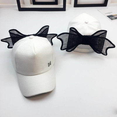 Γυναικείο καπέλο με γείσο με ή χωρίς κορδέλα σε διάφορα χρώματα, δύο μοντέλα