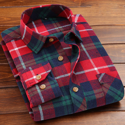 Sportos-elegáns férfi ing aktuális színes motívumokkal - sokféle modell