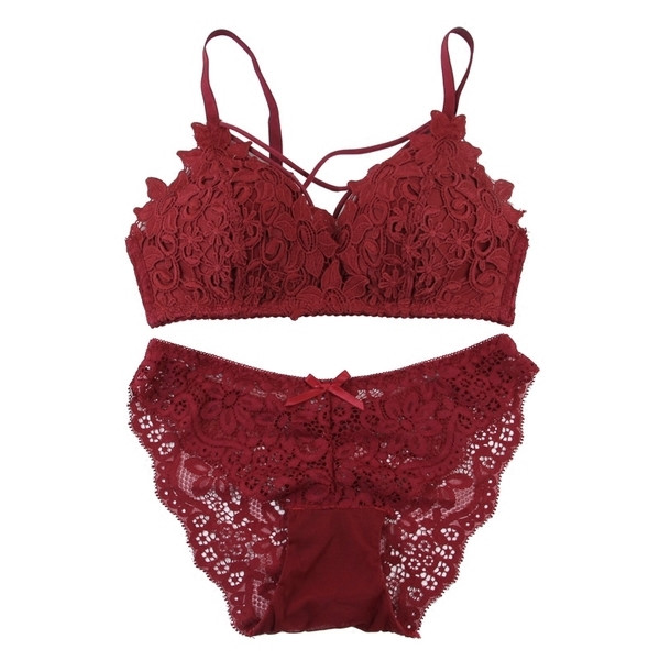 Σέξυ γυναικεία εσώρουχα με κεντήματα και κορδόνια σε διάφορα χρώματα