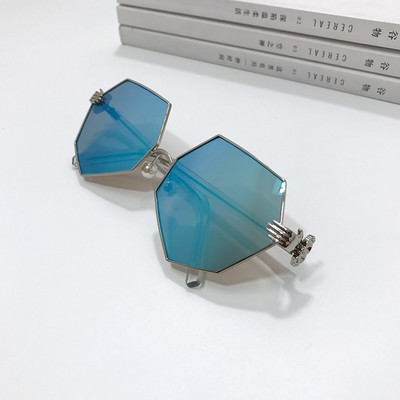 Ochelari HIT de damă actuali cu lentile și rame colorate