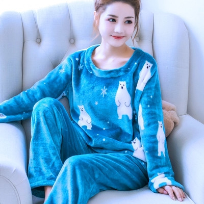 Γυναικεία πιτζάμα με εκτυπώσεις σε διάφορα μοντέλα