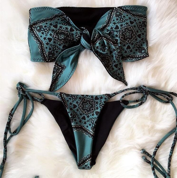 Costum de baie elegant pentru doamne în două părți - față-verso