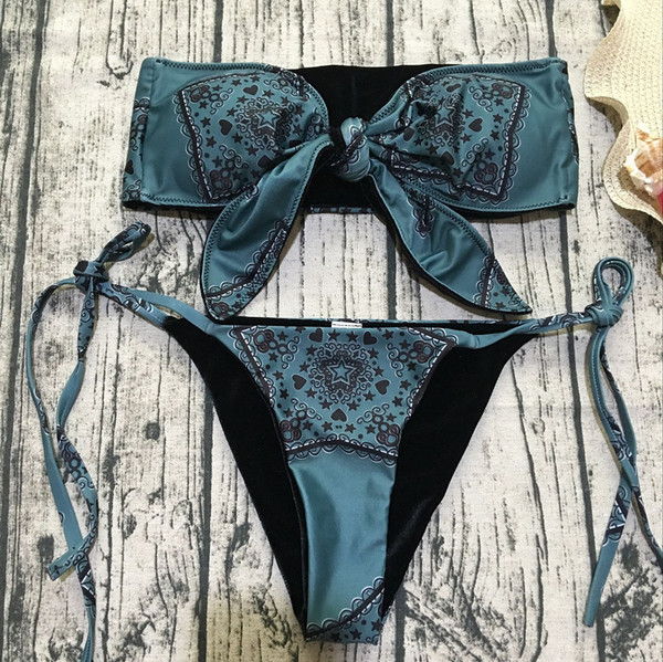 Costum de baie elegant pentru doamne în două părți - față-verso