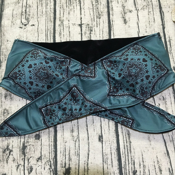 Costum de baie elegant pentru doamne în două părți - față-verso