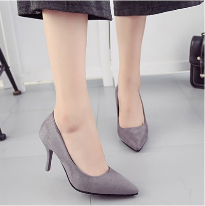 Γυναικεία κομψά παπούτσια με ψηλό τακούνι σε δύο μοντέλα και σε διαφορετικά χρώματα