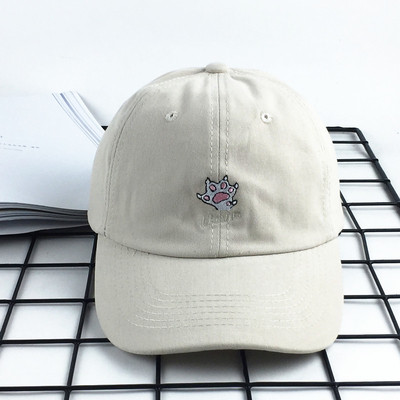 Γυναικείο καπέλο με γείσο σε διάφορα χρώματα