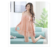 Γυναικείο νυχτικό με δαντέλα σε δύο χρώματα