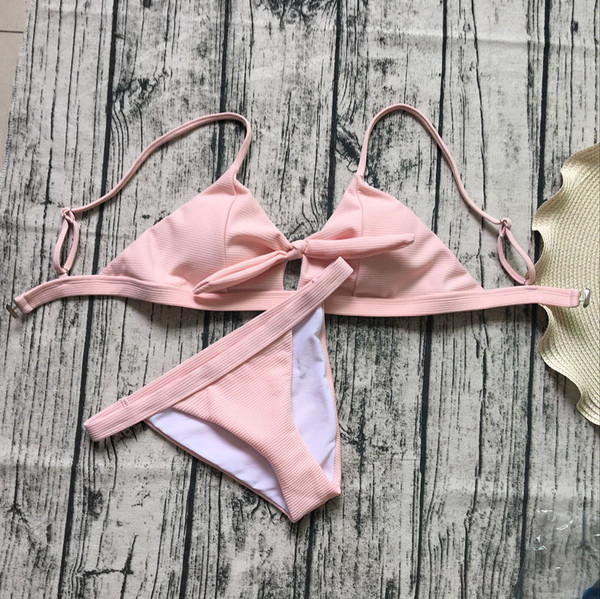 Gyengéd fürdőruha hölgyeknek zöld és rózsaszín színben