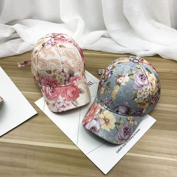 Μοντέρνο γυναικείο καπέλο με floral floral εκτύπωση σε διάφορα χρώματα