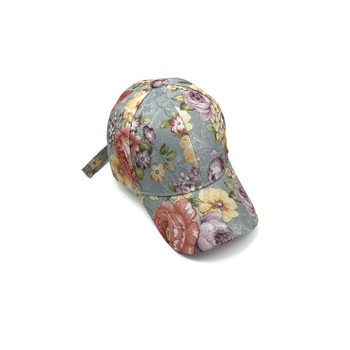 Модерна дамска шапка с цветен флорален принт в няколко цвята