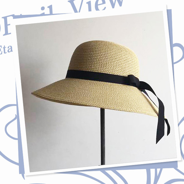 Modern női strandkalap színes szalaggal, különböző színekben