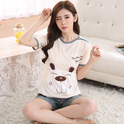 Rövid női pizsama szett hangulatjelekkel