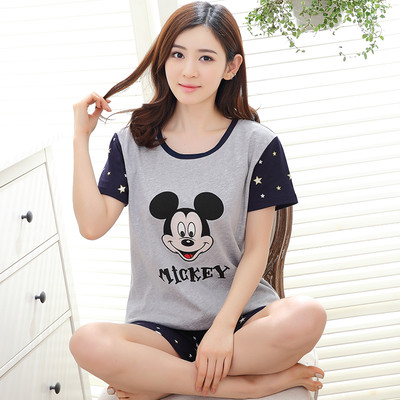 Rövid női pizsama szett hangulatjelekkel