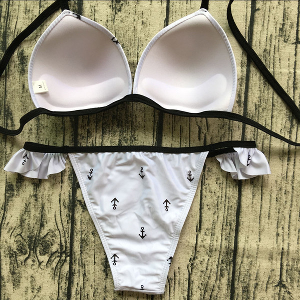 Costum de baie elegant pentru femei, în două părți