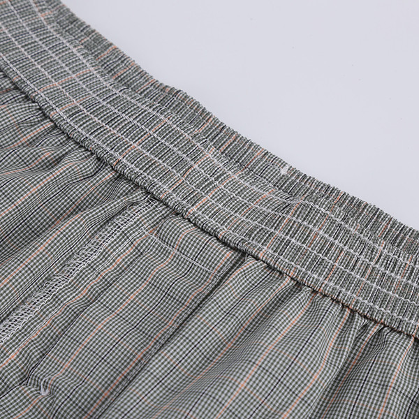 Boxeri bărbați din bumbac și elastic - diferite modele la set de 3 piese roșu, negru, alb dungi