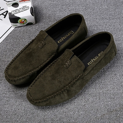 Mocasini clasici pentru bărbați în patru culori elegante