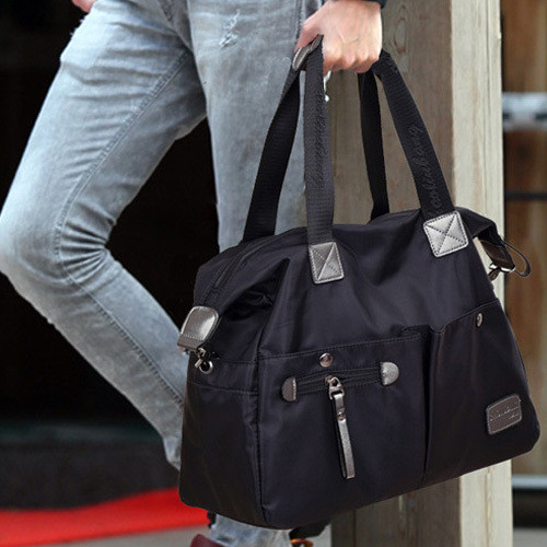 Τσάντα με εξωτερικές τσέπες και μακριές λαβές για άντρες και γυναίκες με διαφορετικά χρώματα