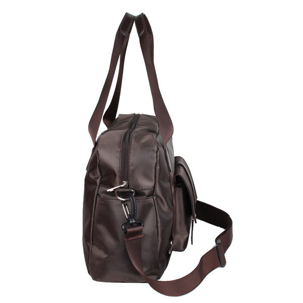 Ανδρική καθημερινή τσάντα σε δύο χρώματα με πολύ μακριά λάβη