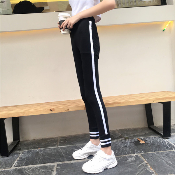 Jambiere sport de damă negru cu margini