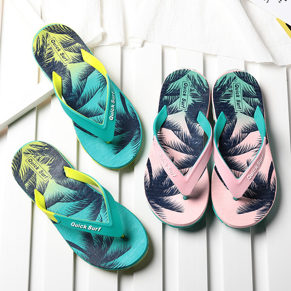 Papuci de dama cu talpa plate si motive florale