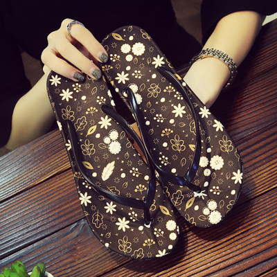 Papuci dama in mai multe culori cu motive florale