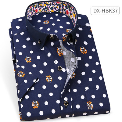 Cămașă pentru bărbați cu mâneci scurte și motive florale