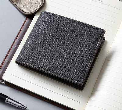 Ανδρικά πορτοφόλια σε διάφορα χρώματα