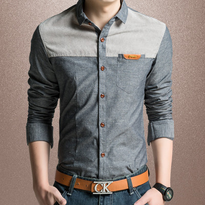 Μοντέρνο κοντό ανδρικό πουκάμισο με μια δεύτερη χρωματική διακόσμηση