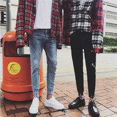 Férfi sportos-elegáns ceruzafarmer két színben foltokkal