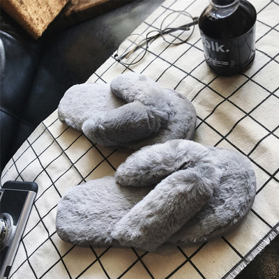 Papuci pufosi de dama in diferite culori