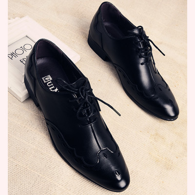 Elegant men`s shoes with laces - imitating cowboy