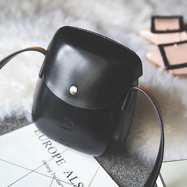 Mini genți confortabile de damă - maro și negru