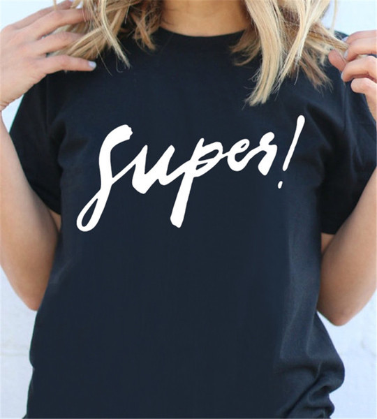 Bluză casual de damă cu mâneci scurte și inscripția SUPER! - culoare alb-negru