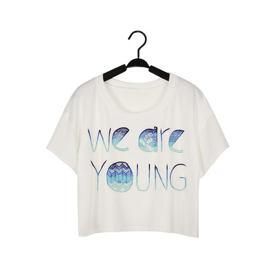 Γυναικεία μπλούζα με κοντό μανίκι και έγχρωμη εκτύπωση - πολλά σχέδια