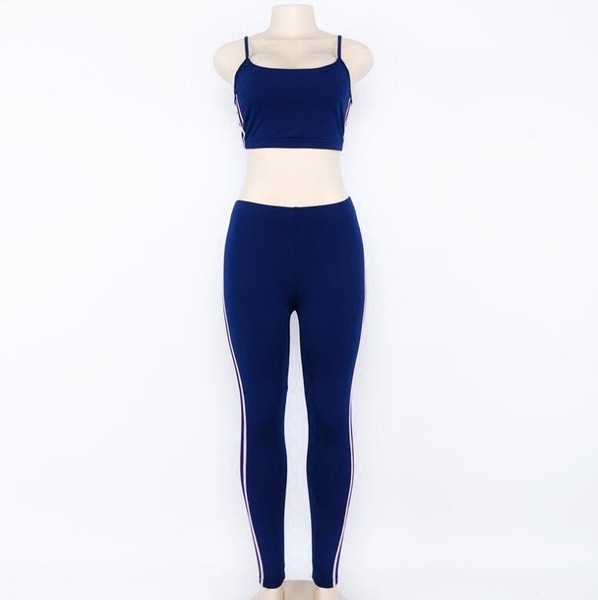 Γυναικείο αθλητικό σετ - κολάν και σύντομη φανέλα σε μπλε χρώμα