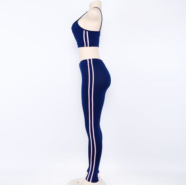 Γυναικείο αθλητικό σετ - κολάν και σύντομη φανέλα σε μπλε χρώμα